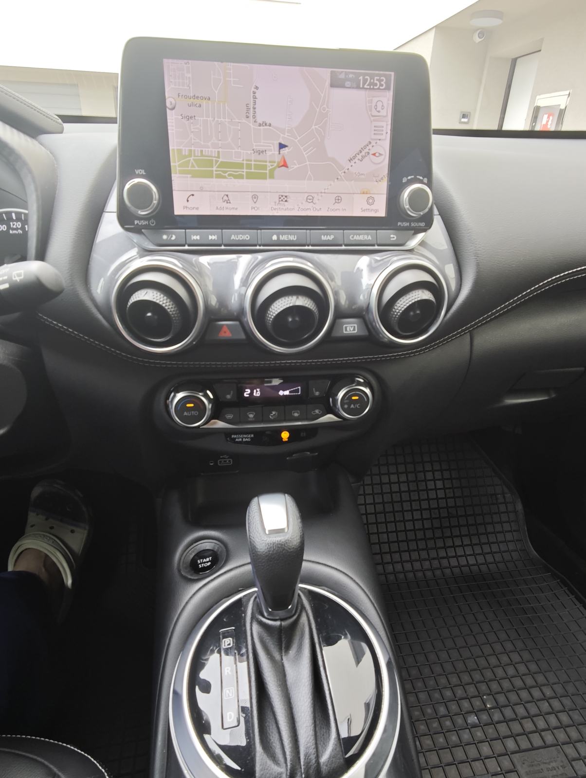Nissan Juke 1.6 Tekna+, Hybrid - 2022. – Full oprema, Bose, 360 kamera, fotografija 5