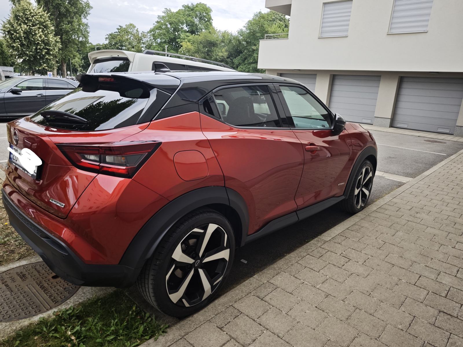 Nissan Juke 1.6 Tekna+, Hybrid - 2022. – Full oprema, Bose, 360 kamera, fotografija 3