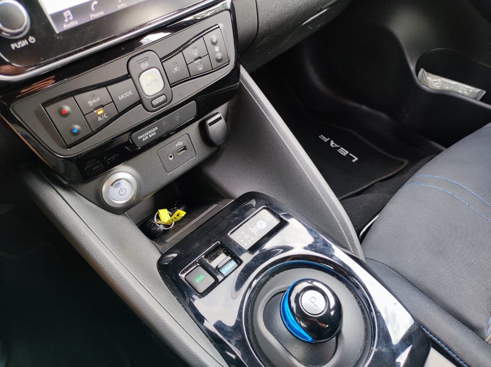 Nissan Leaf Leaf Elektro - 2018 - 100.000km - NAVI - FULL - REG 1 GOD!, fotografija 14