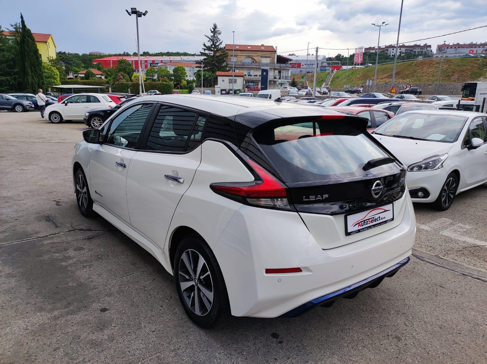 Nissan Leaf Leaf Elektro - 2018 - 100.000km - NAVI - FULL - REG 1 GOD!, fotografija 3