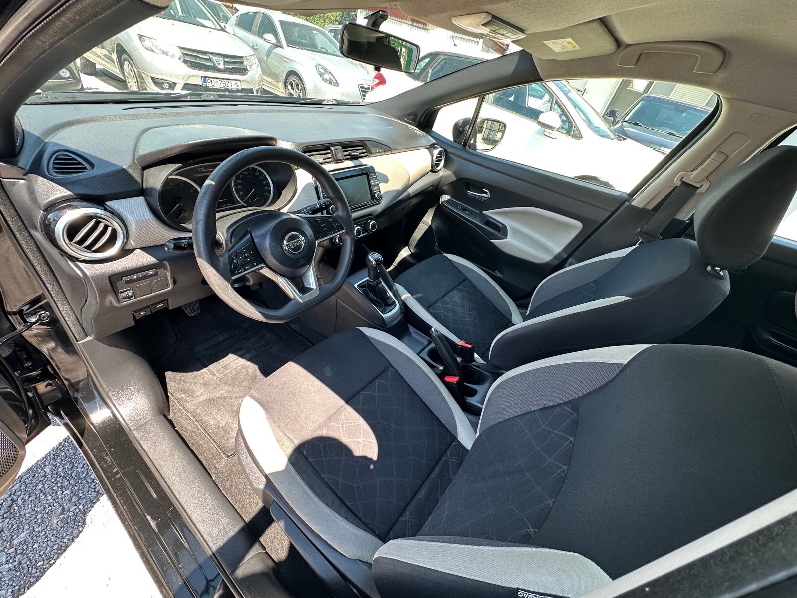 Nissan Micra 1,0 ~godinu dana registriran~, fotografija 7