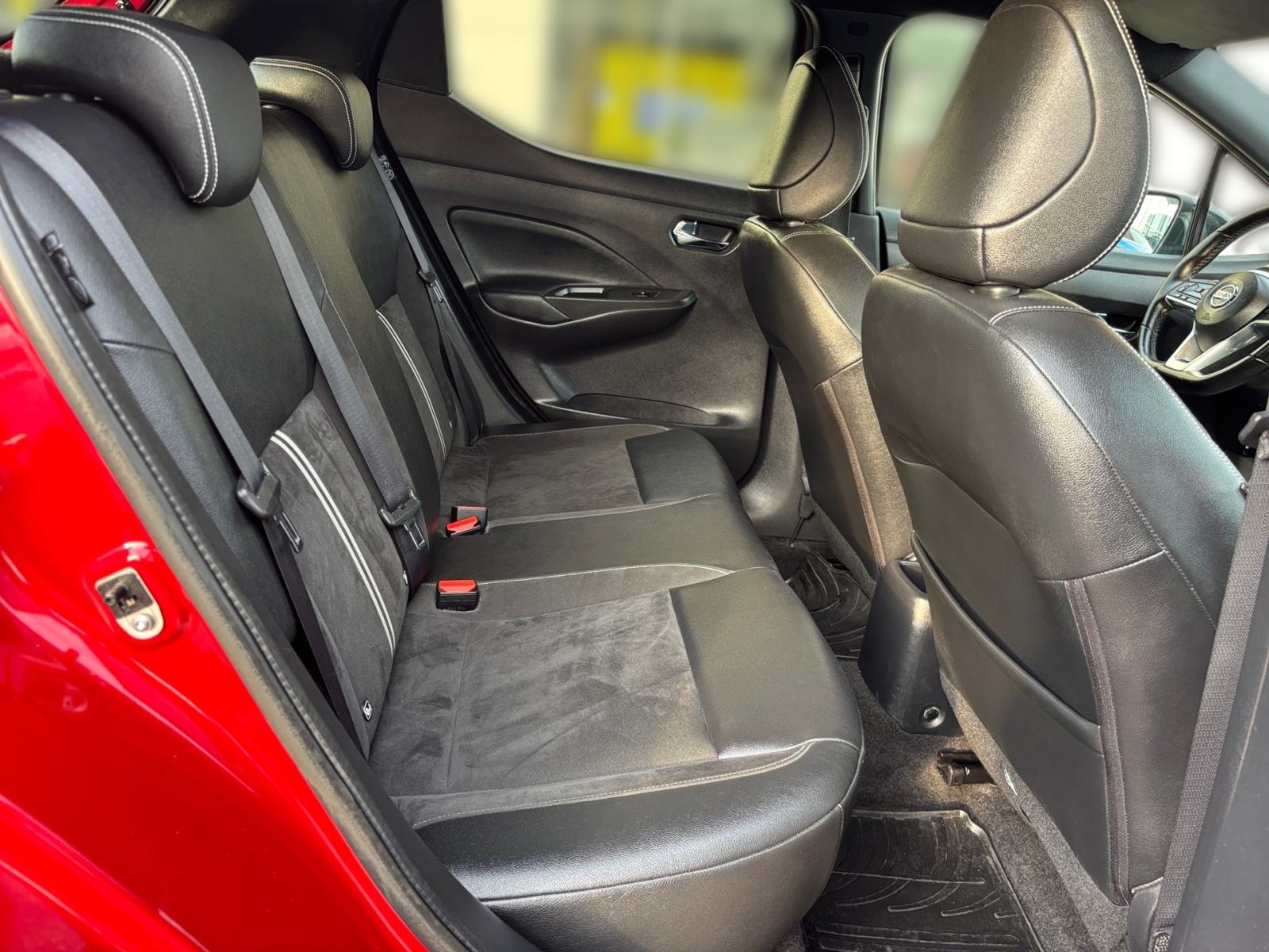 Nissan Micra 1.0 N-SPORT, fotografija 20