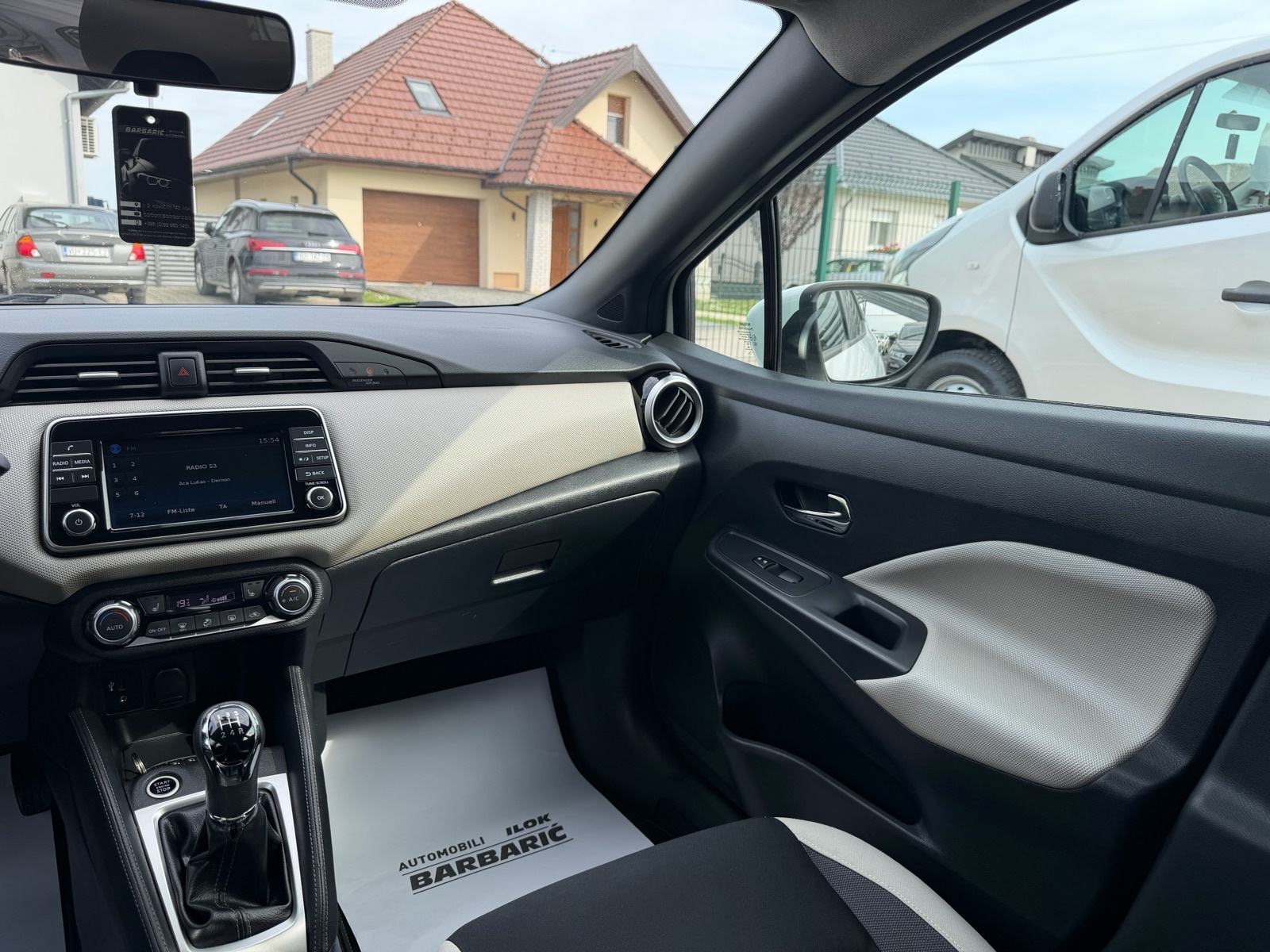 Nissan Micra 1,0iMultimedija,Digitalna klima,PDC,Servisna,Jamstvo 12mj, fotografija 13