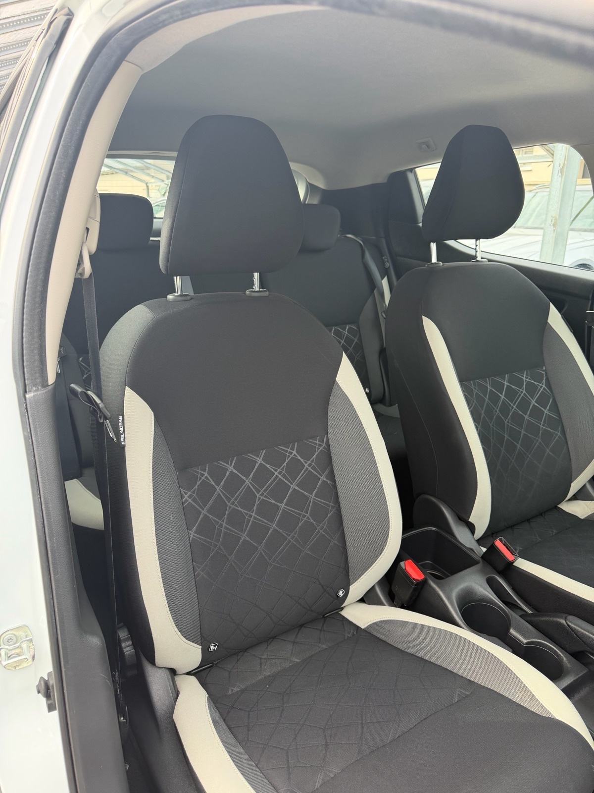 Nissan Micra 1,0iMultimedija,Digitalna klima,PDC,Servisna,Jamstvo 12mj, fotografija 17