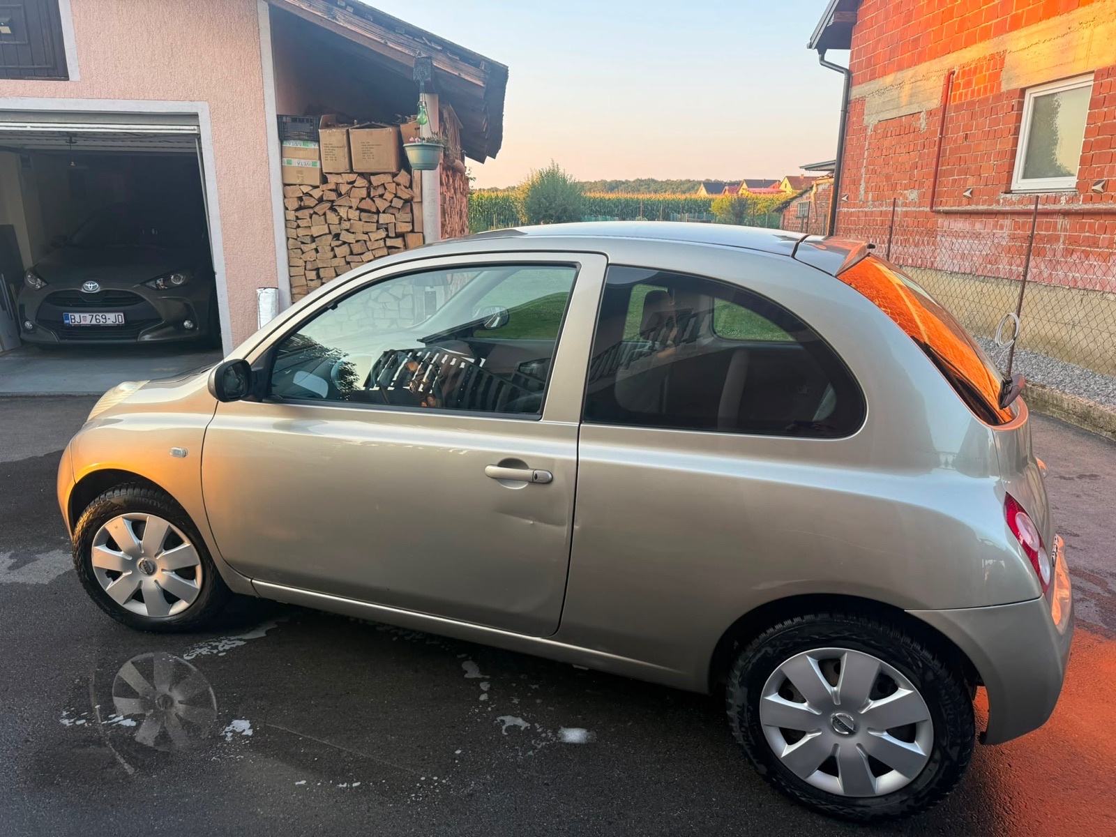 Nissan Micra 1.2 - 2003. godište | 80 KS benzin, fotografija 3