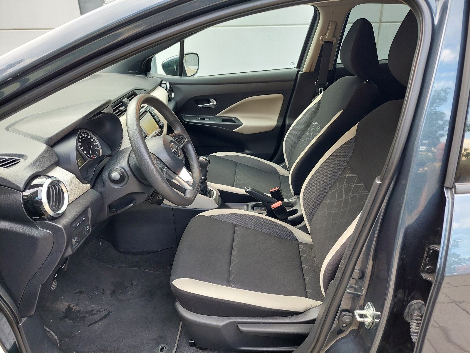 Nissan Micra 1,5 dCi, fotografija 12