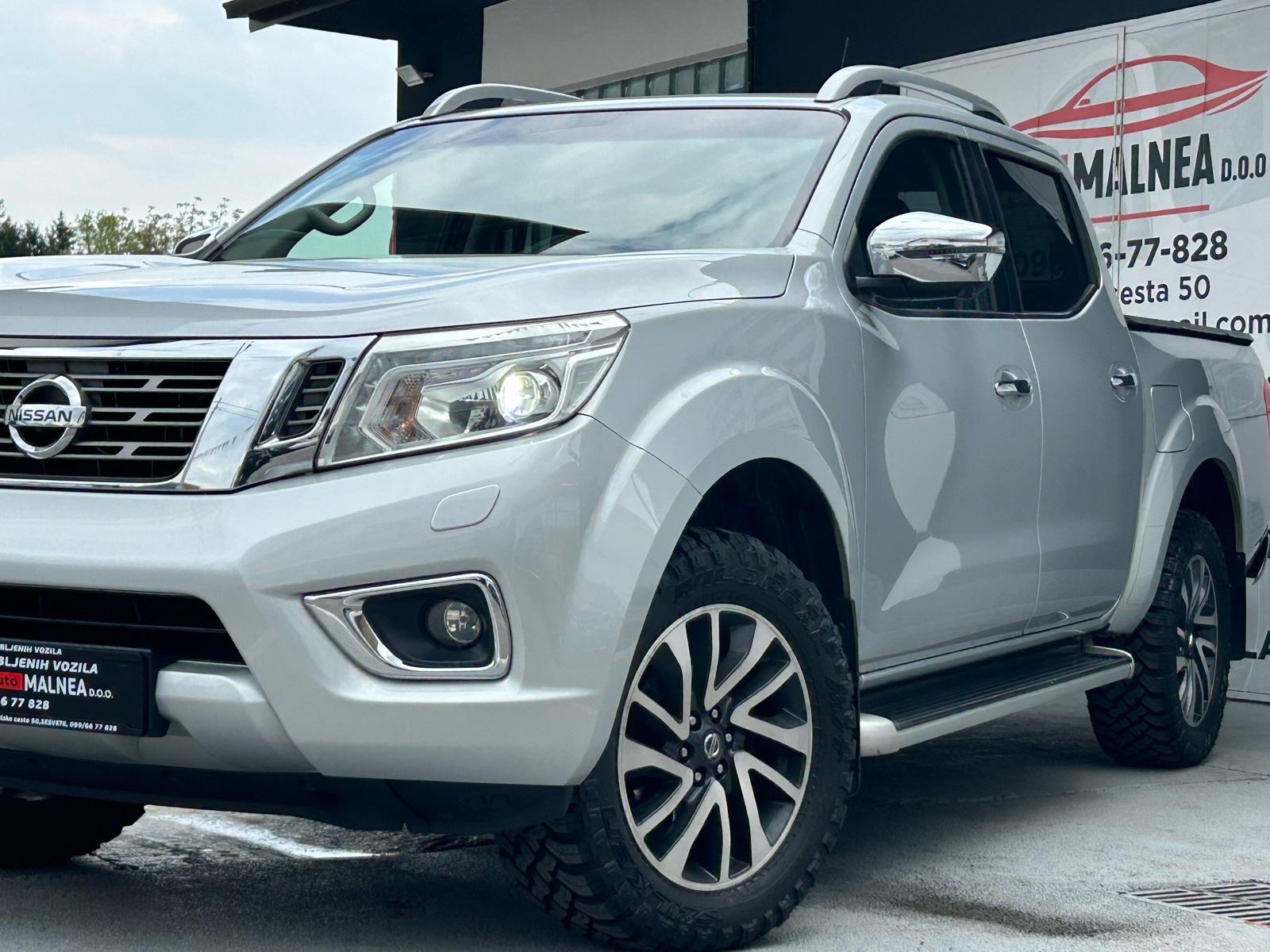 Nissan Navara 2.3 DCI 2017G.4X4 NOVI MODEL N-1 FULL OPREMA ŠIBER XENON, fotografija 5