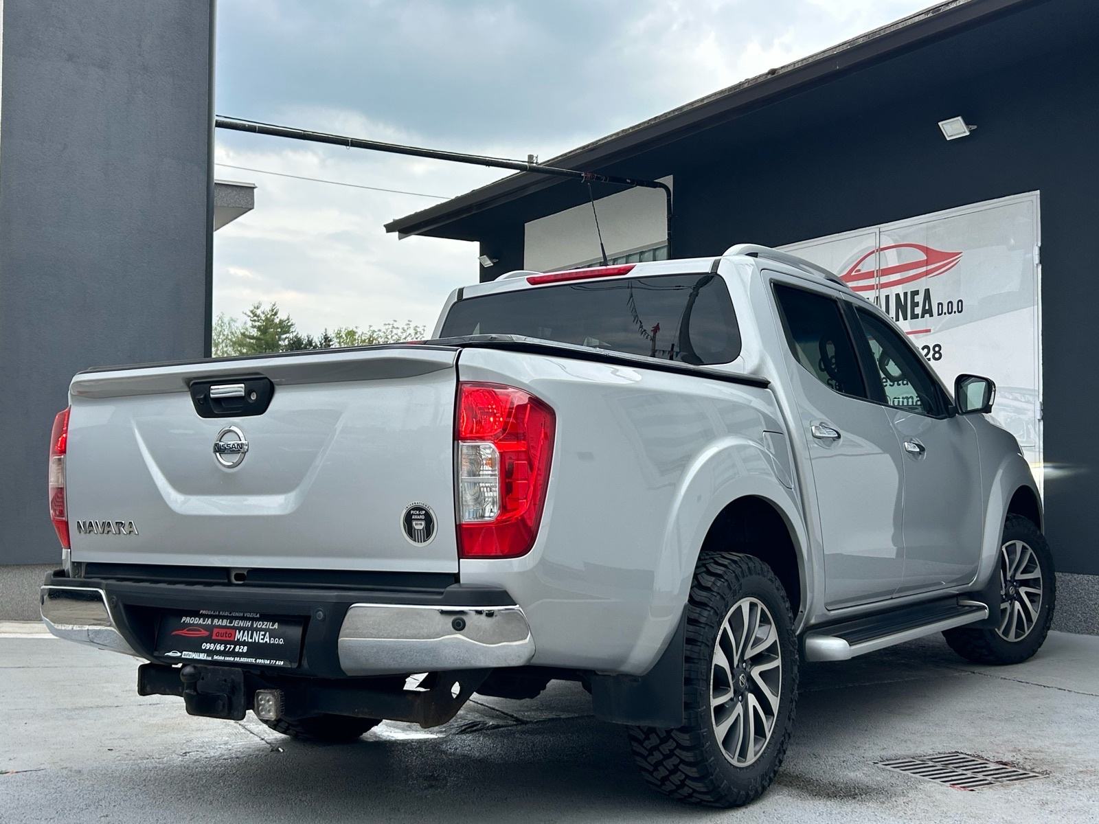 Nissan Navara 2.3 DCI 2017G.4X4 NOVI MODEL N-1 FULL OPREMA ŠIBER XENON, fotografija 12