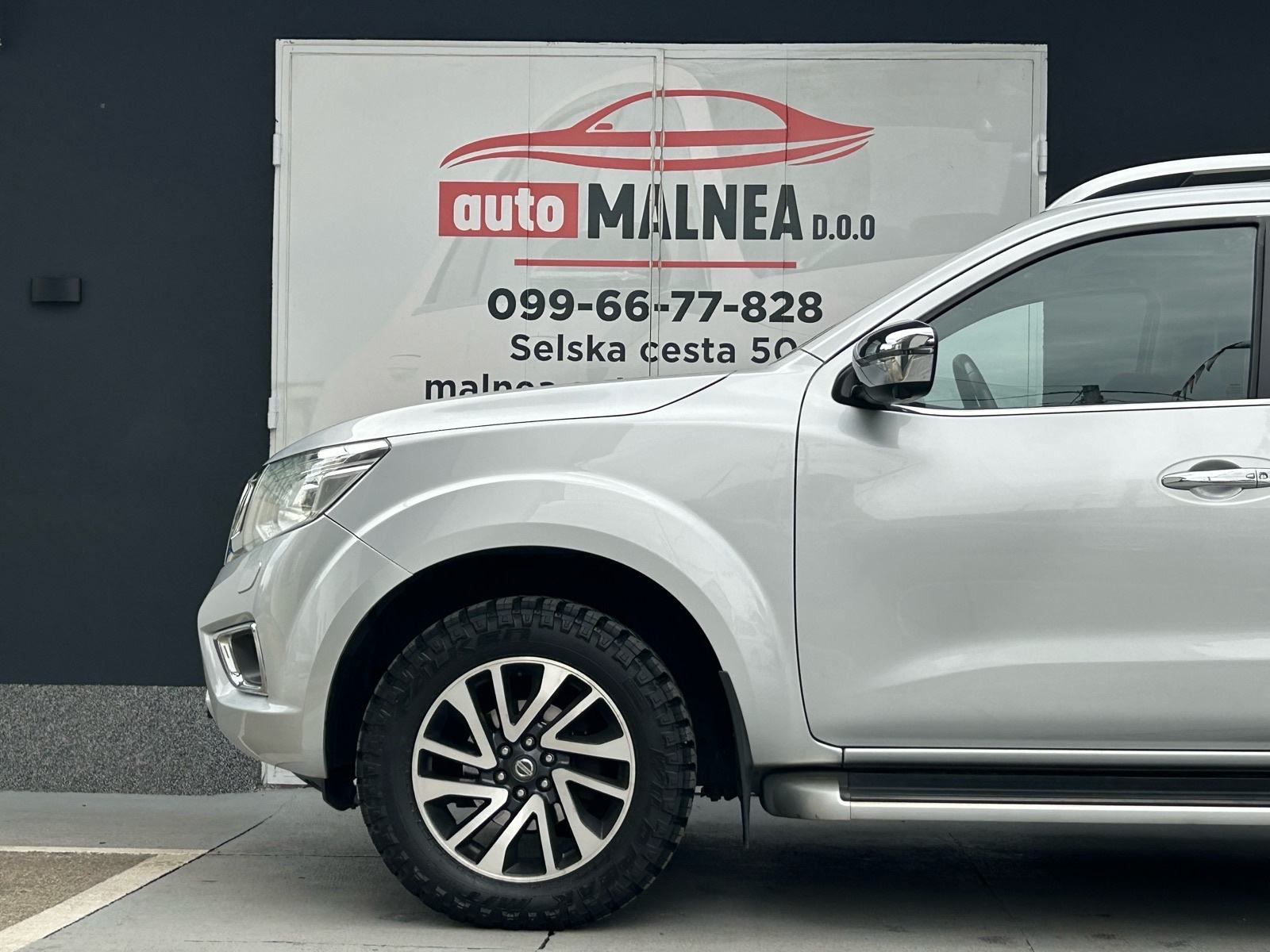Nissan Navara 2.3 DCI 2017G.4X4 NOVI MODEL N-1 FULL OPREMA ŠIBER XENON, fotografija 14
