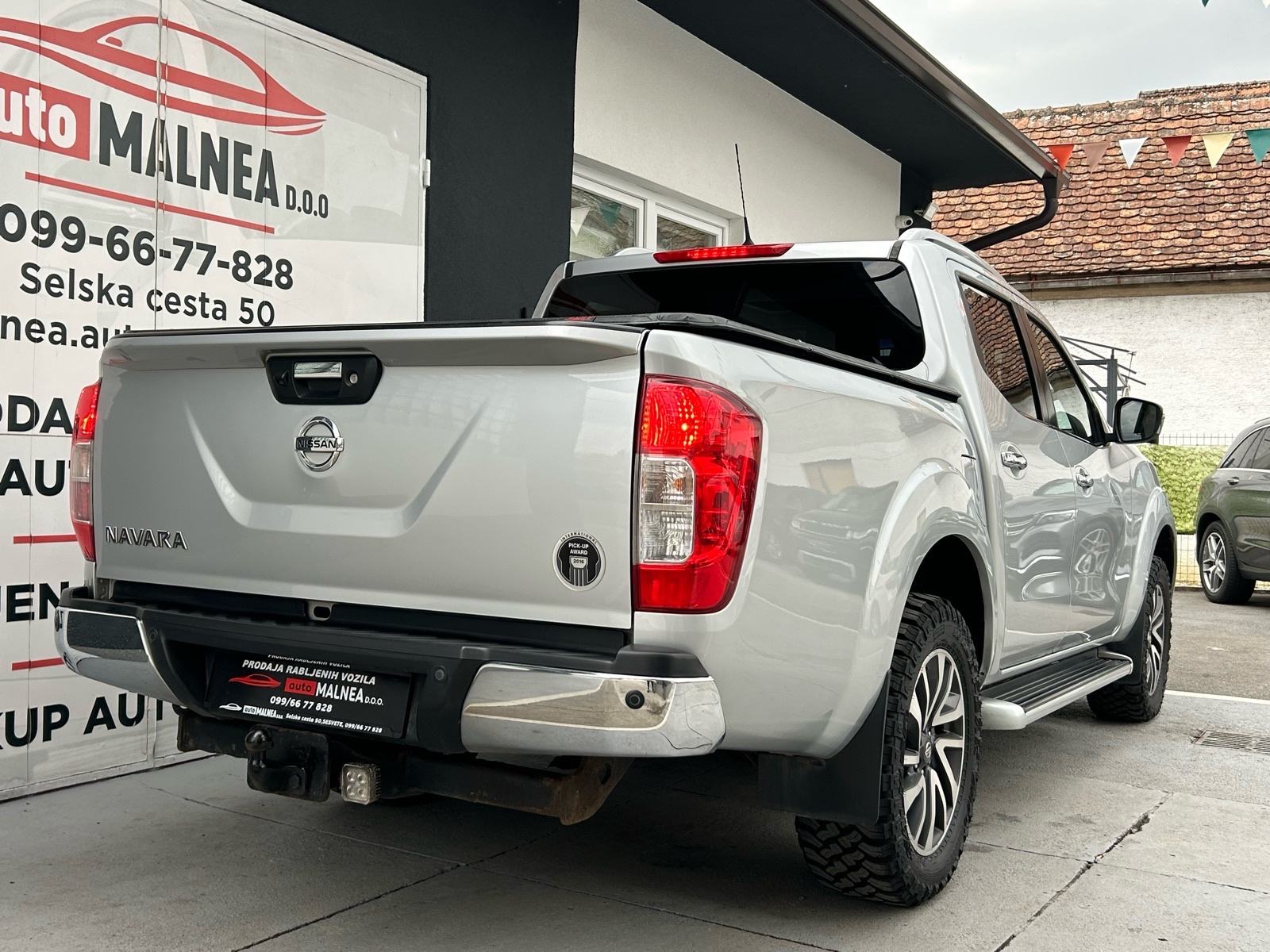 Nissan Navara 2.3 DCI 2017G.4X4 NOVI MODEL N-1 FULL OPREMA ŠIBER XENON, fotografija 9
