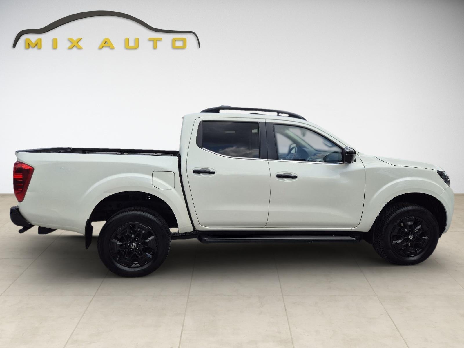 Nissan Navara 2.3 DCI automatik n-guard Double Cab 4x4 ***77000***KM, fotografija 6
