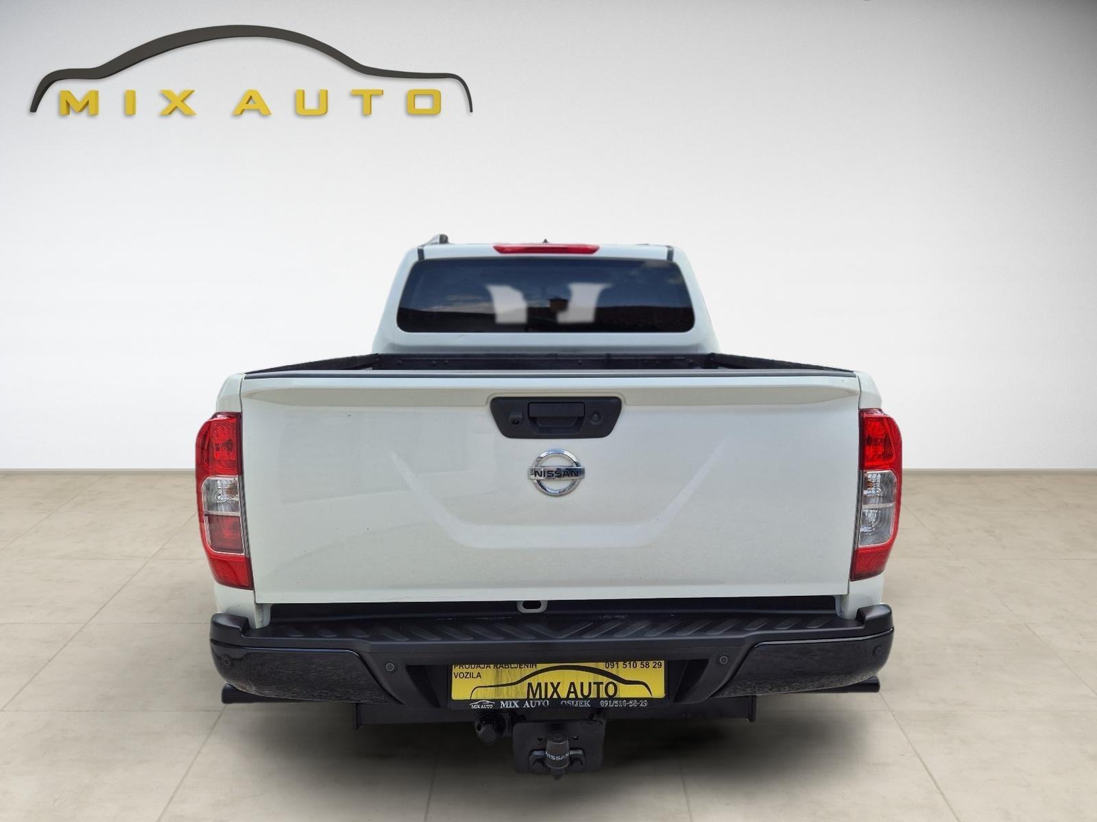 Nissan Navara 2.3 DCI automatik n-guard Double Cab 4x4 ***77000***KM, fotografija 5