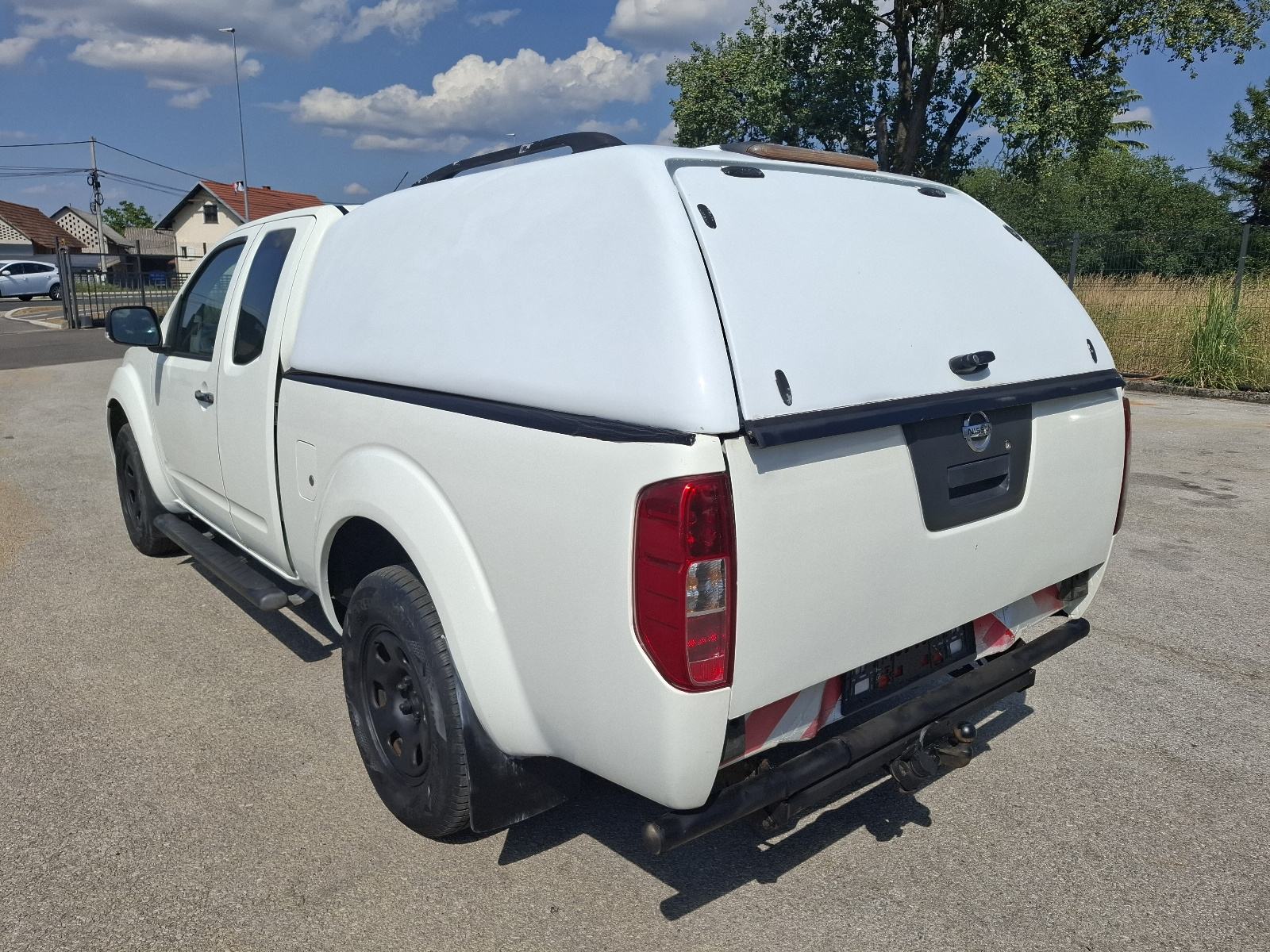 Nissan Navara 2.5 D N1 SA 4 SJEDALA 4X4-KLIMA-GRIJANJE SJEDALA, fotografija 7