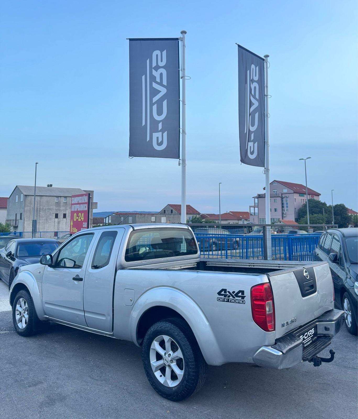 Nissan Navara 2,5 dCi 4X4 KingCab —Mod 2008—4 SJEDALA—REG.GOD.DANA—TOP, fotografija 4