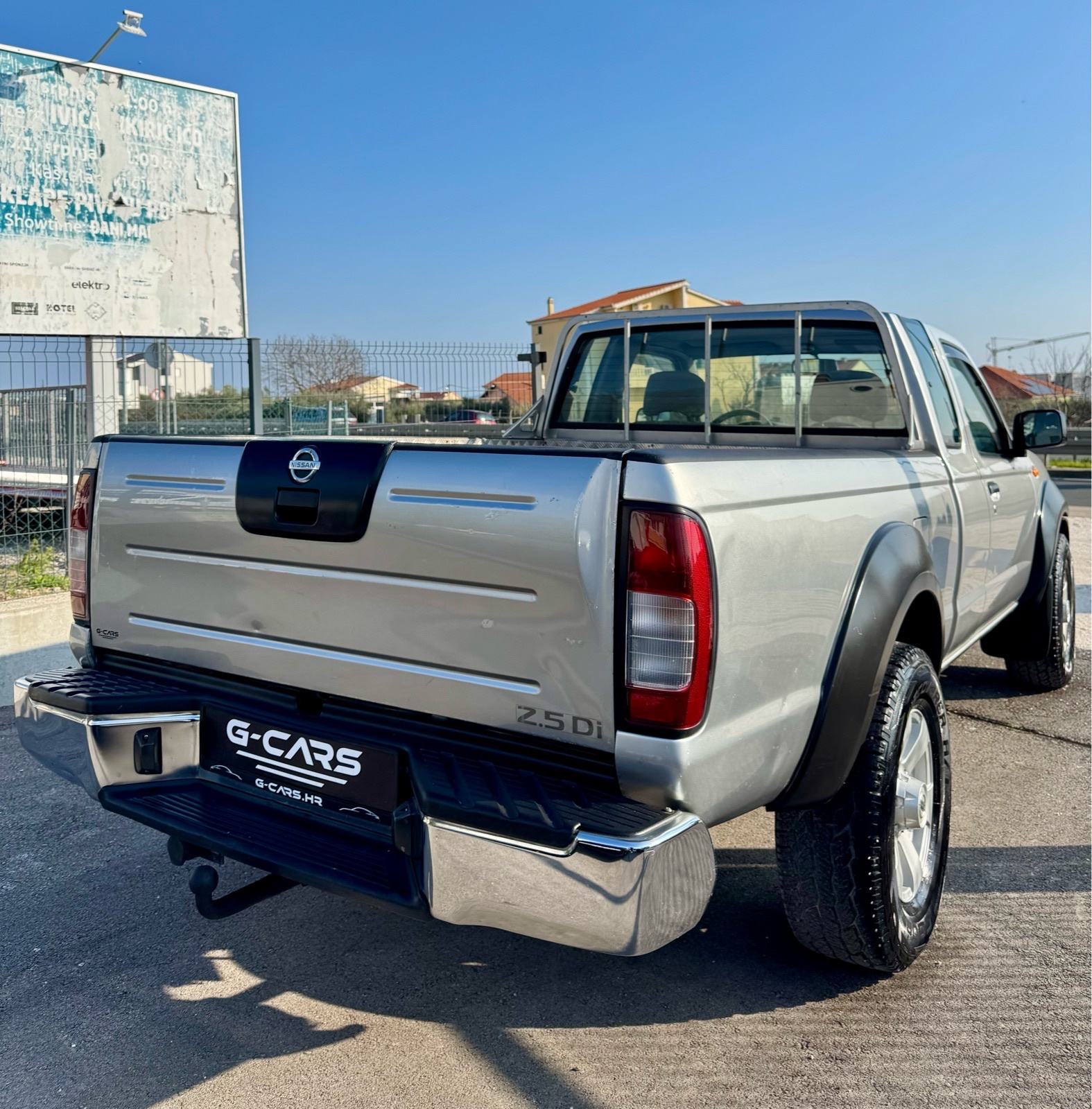Nissan Navara 2,5 TDI 4X4 KingCab—159.000km—4 SJEDALA—REG.GOD.DANA—TOP, fotografija 8
