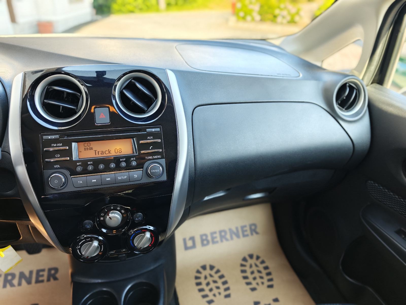 Nissan Note 1,2 KLIMA-PUT.RAČUNALO-GARANCIJA-SAMO 86.000KM, fotografija 13