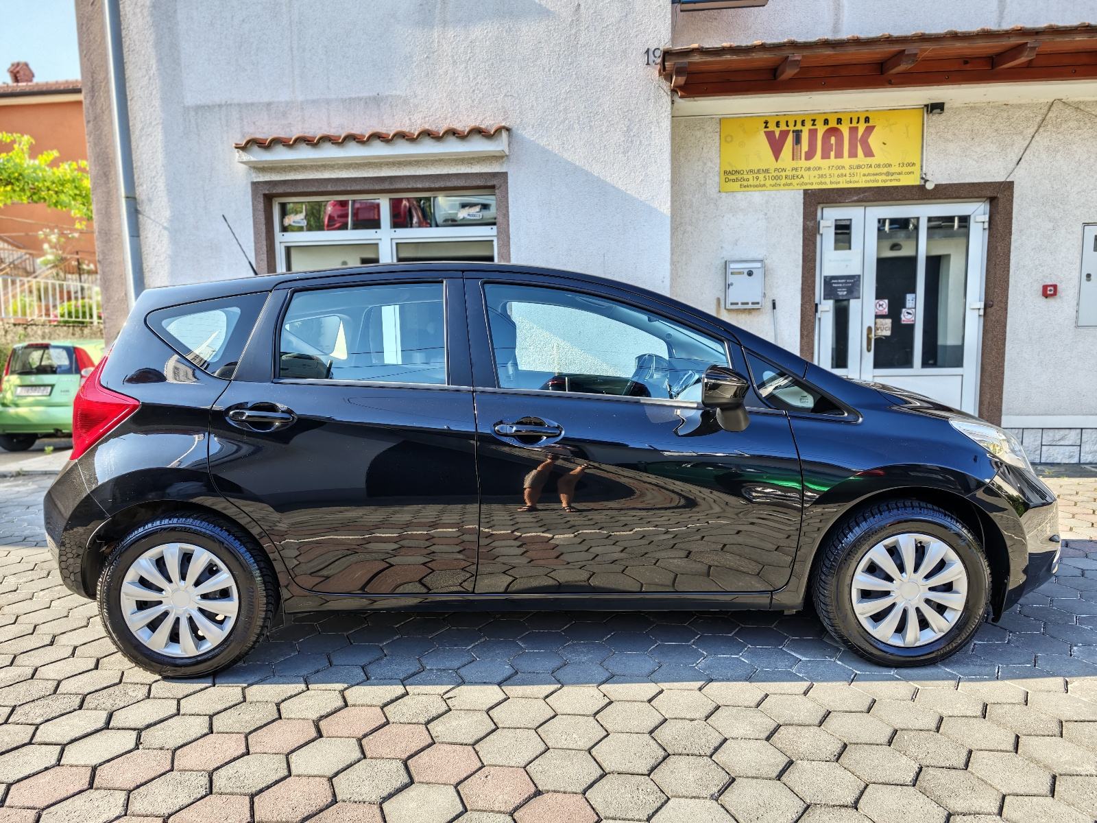 Nissan Note 1,2 KLIMA-PUT.RAČUNALO-GARANCIJA-SAMO 86.000KM, fotografija 6