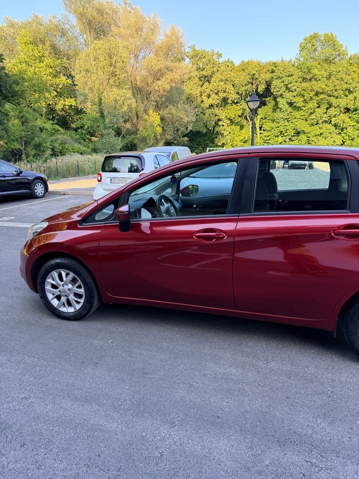 Nissan Note 1,2, fotografija 4