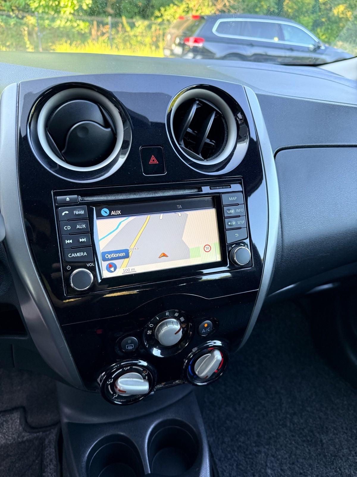 Nissan Note 1,2, fotografija 12