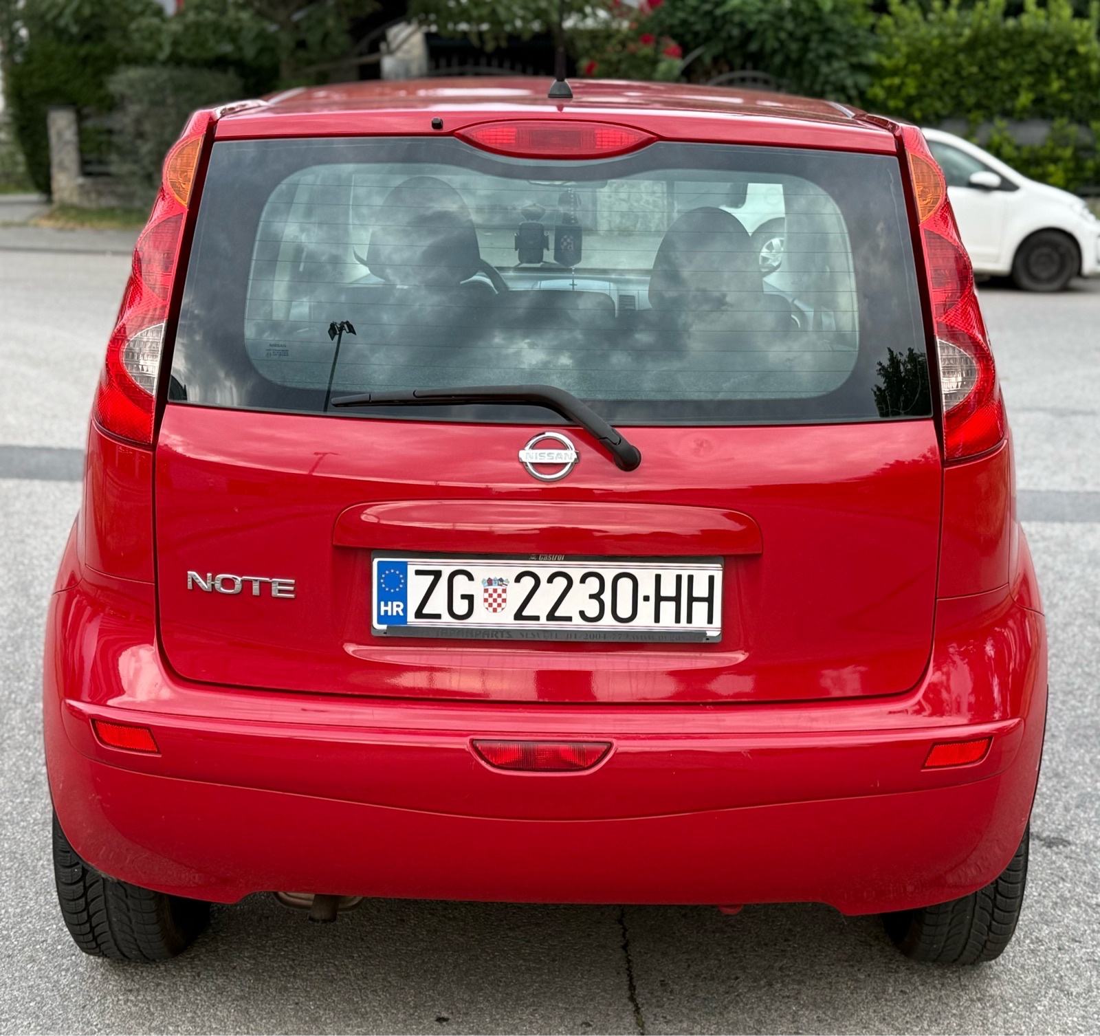 NISSAN NOTE 1.4 i•HR.AUTO•KLIMA•REGISTRIRAN•ODLIČAN, fotografija 9