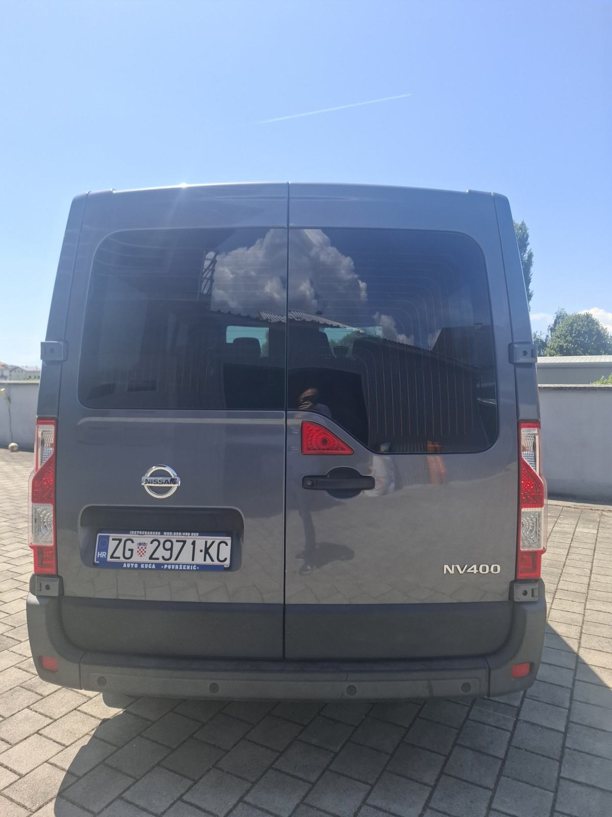 Nissan NV400 2.3DIESEL - PUTNIČKI 9 SJEDALA - ZAMJENA ZA OSOBNO, pogled izvana - slika 4