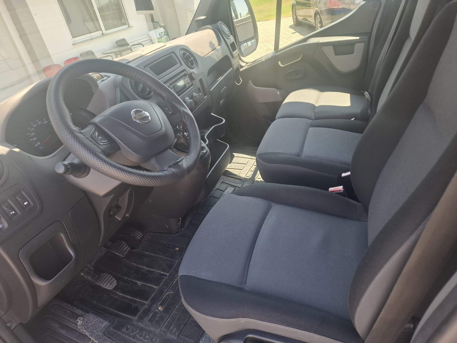 Nissan NV400 2.3DIESEL - PUTNIČKI 9 SJEDALA - ZAMJENA ZA OSOBNO, fotografija 6