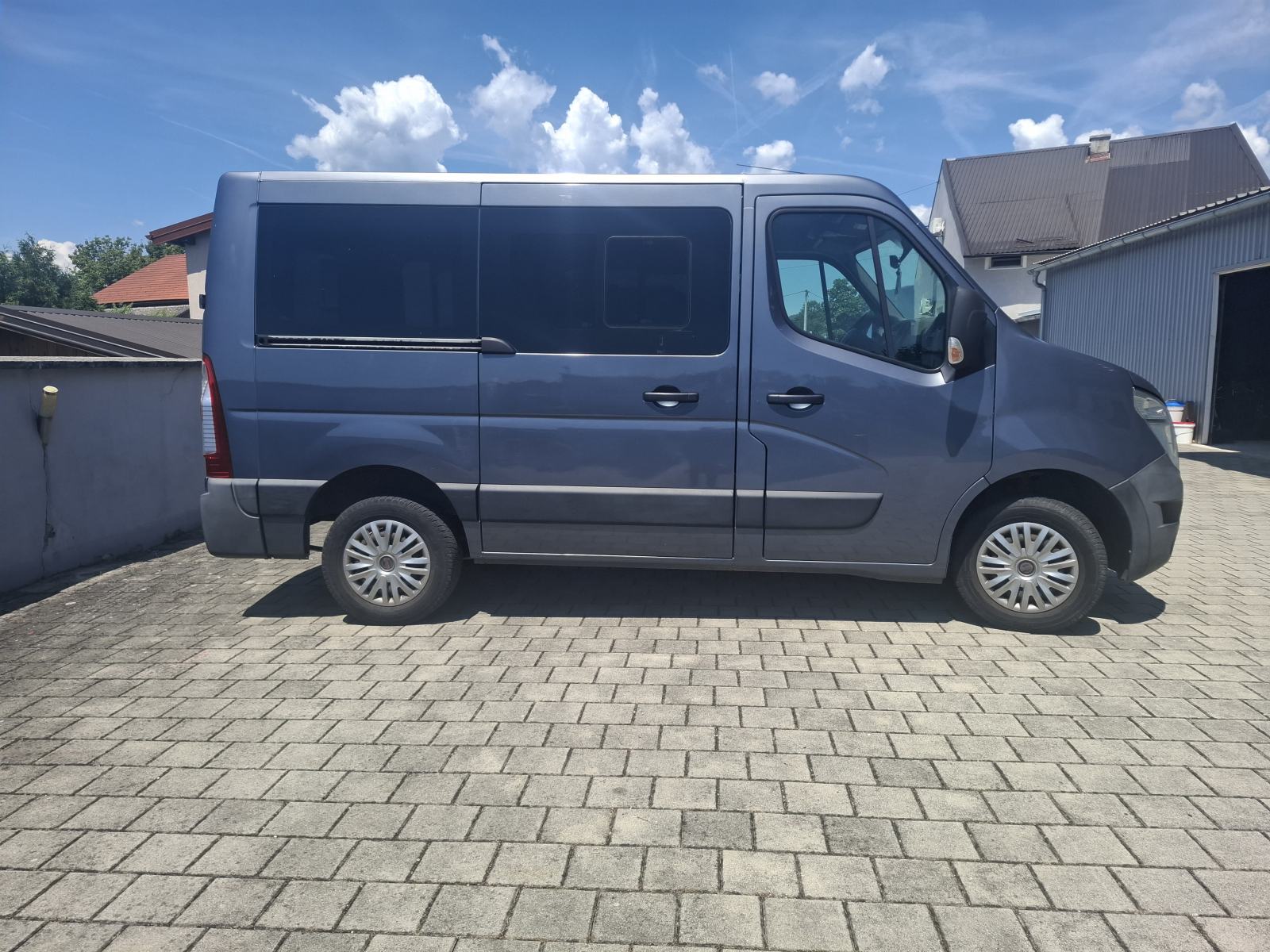 Nissan NV400 2.3DIESEL - PUTNIČKI 9 SJEDALA - ZAMJENA ZA OSOBNO, pogled izvana - slika 2