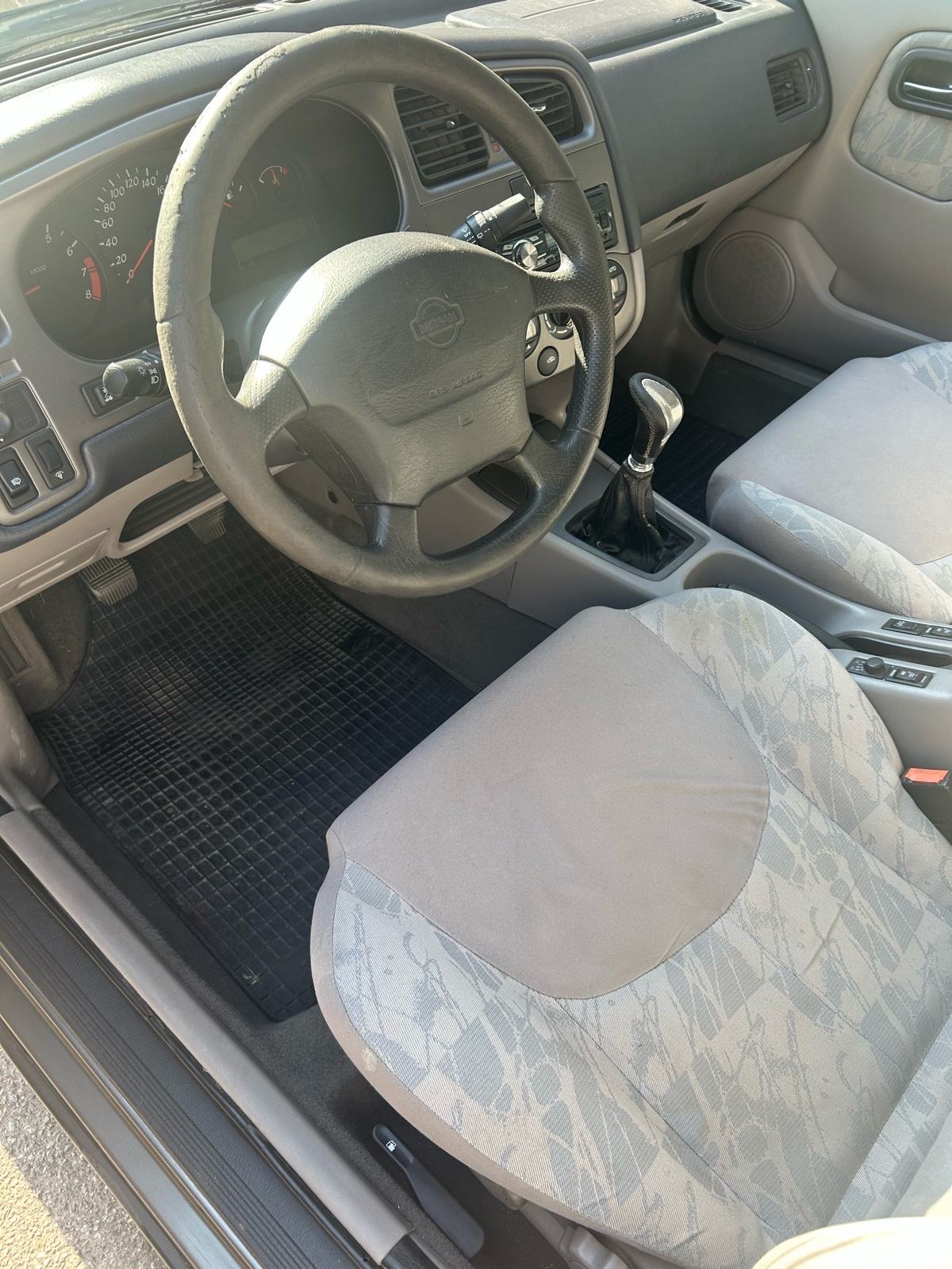 Nissan Primera 1,8, fotografija 6