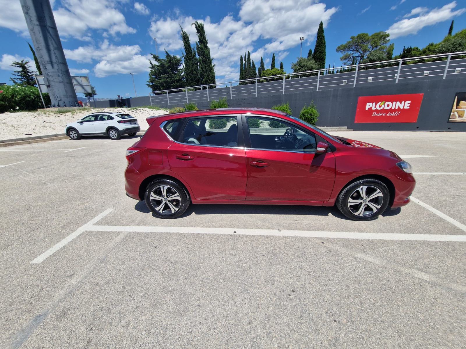 Nissan Pulsar 1,2 DIG-T, fotografija 3