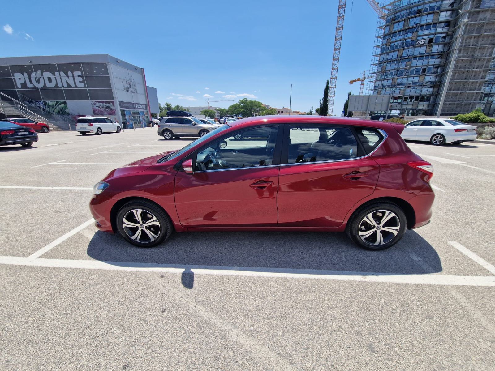 Nissan Pulsar 1,2 DIG-T, fotografija 2