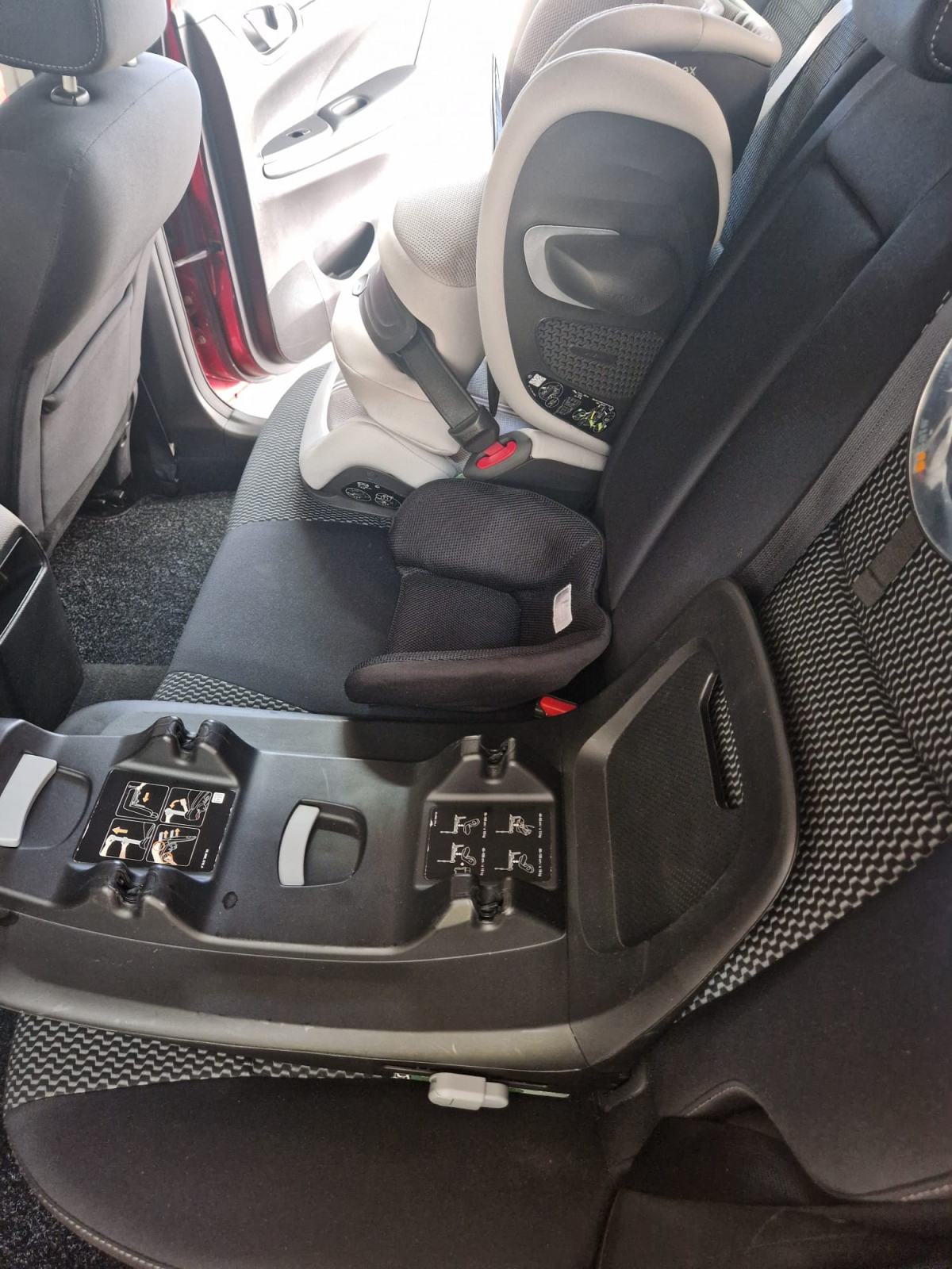 Nissan Pulsar 1,2 DIG-T, fotografija 13