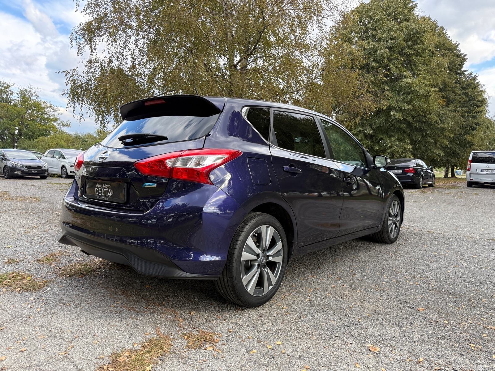 Nissan Pulsar 1,5 dCi-PRVI VLASNIK-360 KAMERE-XENON-VELIKI SERVIS, fotografija 5