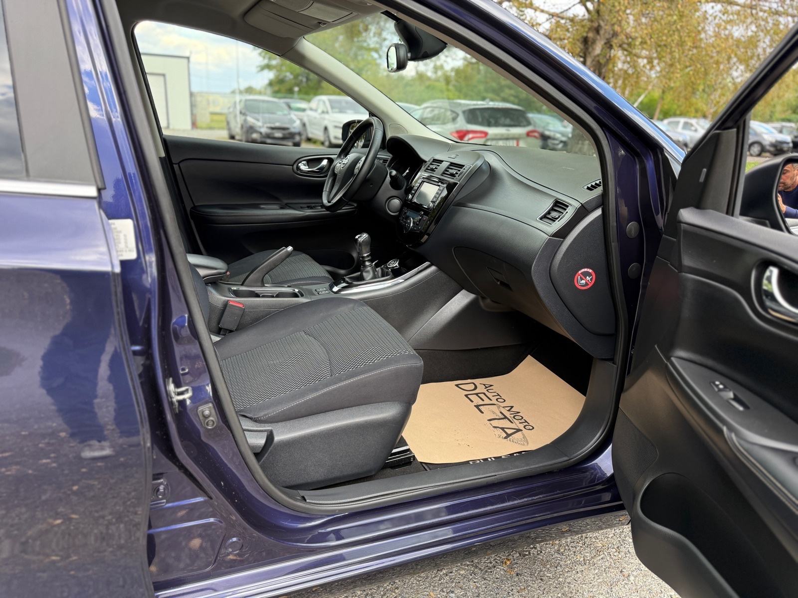 Nissan Pulsar 1,5 dCi-PRVI VLASNIK-360 KAMERE-XENON-VELIKI SERVIS, fotografija 18