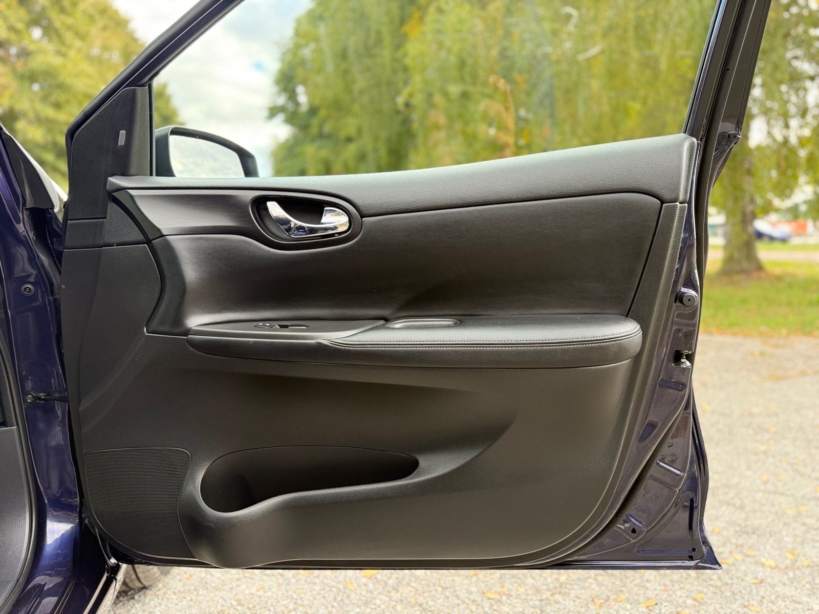 Nissan Pulsar 1,5 dCi-PRVI VLASNIK-360 KAMERE-XENON-VELIKI SERVIS, fotografija 20