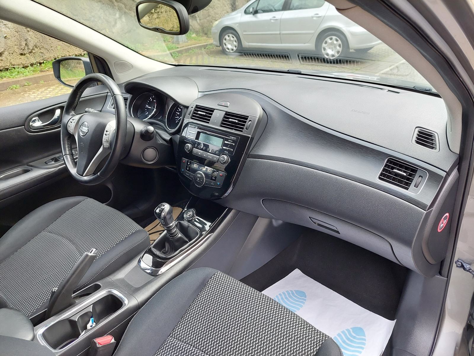 Nissan Pulsar 1,5 dCi, fotografija 12