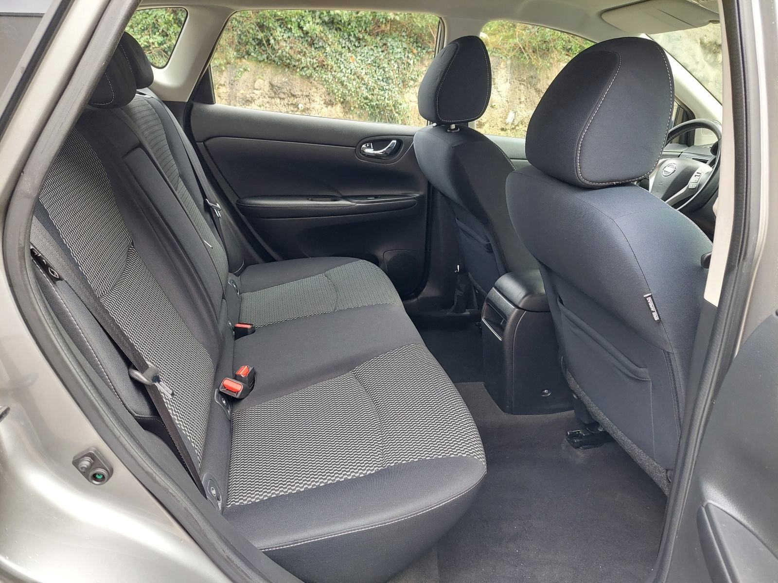 Nissan Pulsar 1,5 dCi, fotografija 17