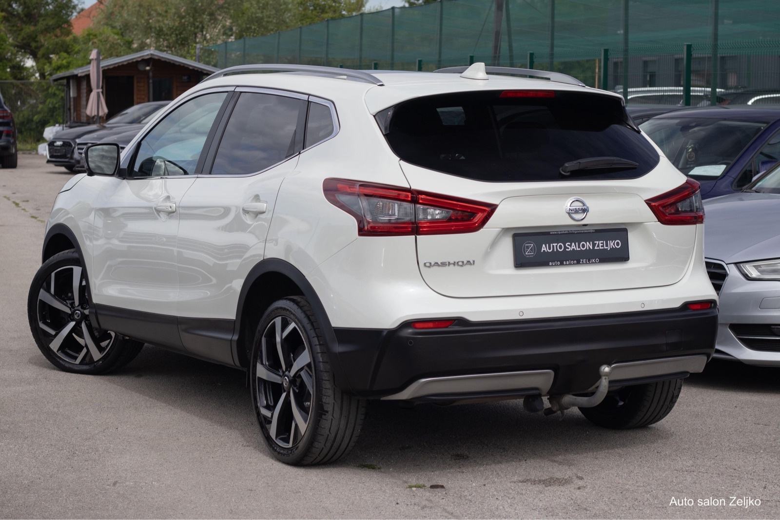 Nissan Qashqai 1,2••AUTOMATIK•PANORAMA••FULL LED••MEMORIJA•••TEKNA+•, fotografija 2