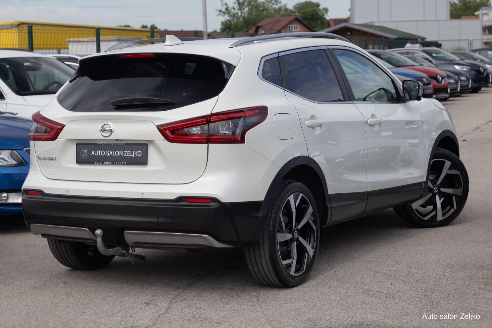 Nissan Qashqai 1,2••AUTOMATIK•PANORAMA••FULL LED••MEMORIJA•••TEKNA+•, fotografija 4