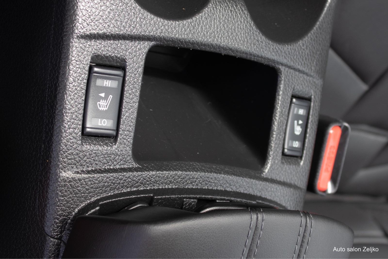 Nissan Qashqai 1,2••AUTOMATIK•PANORAMA••FULL LED••MEMORIJA•••TEKNA+•, fotografija 14
