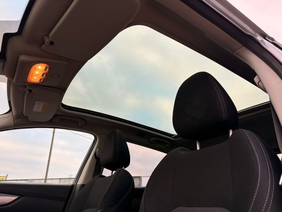 Nissan Qashqai 1,2 DIG-T● 2018. ● ALU FELGE ● AUTOMAT.KLIMA, fotografija 11