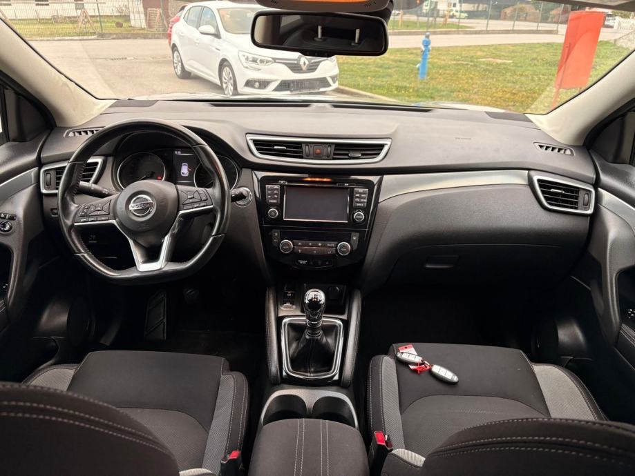Nissan Qashqai 1,2 DIG-T● 2018. ● ALU FELGE ● AUTOMAT.KLIMA, fotografija 16