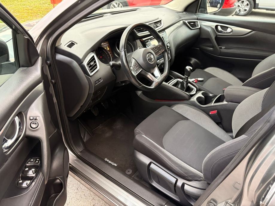 Nissan Qashqai 1,2 DIG-T● 2018. ● ALU FELGE ● AUTOMAT.KLIMA, fotografija 20