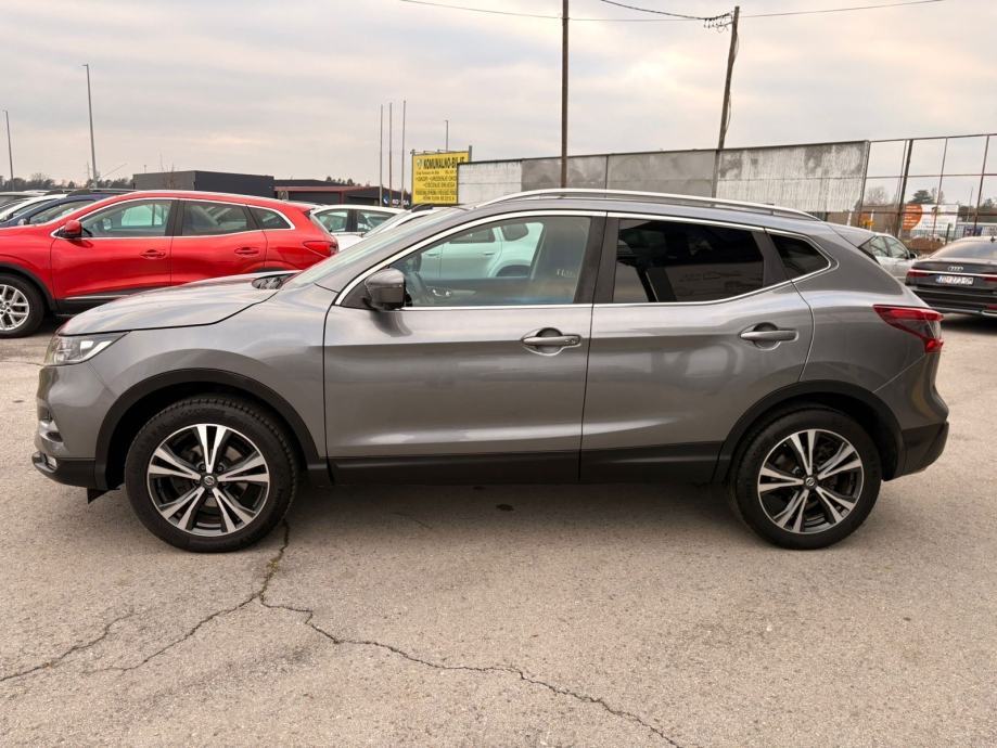 Nissan Qashqai 1,2 DIG-T● 2018. ● ALU FELGE ● AUTOMAT.KLIMA, fotografija 9