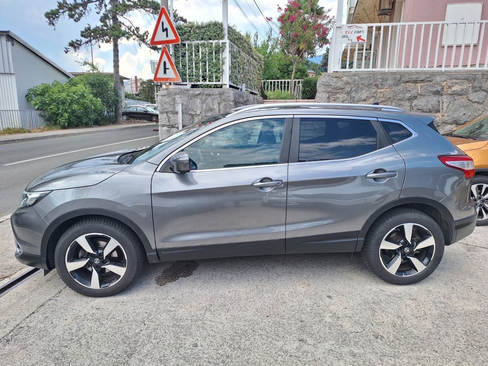 Nissan Qashqai 1,2 DIG-T automatik(PANORAMA/ALKANTARA/PARKING KAMERA, fotografija 6