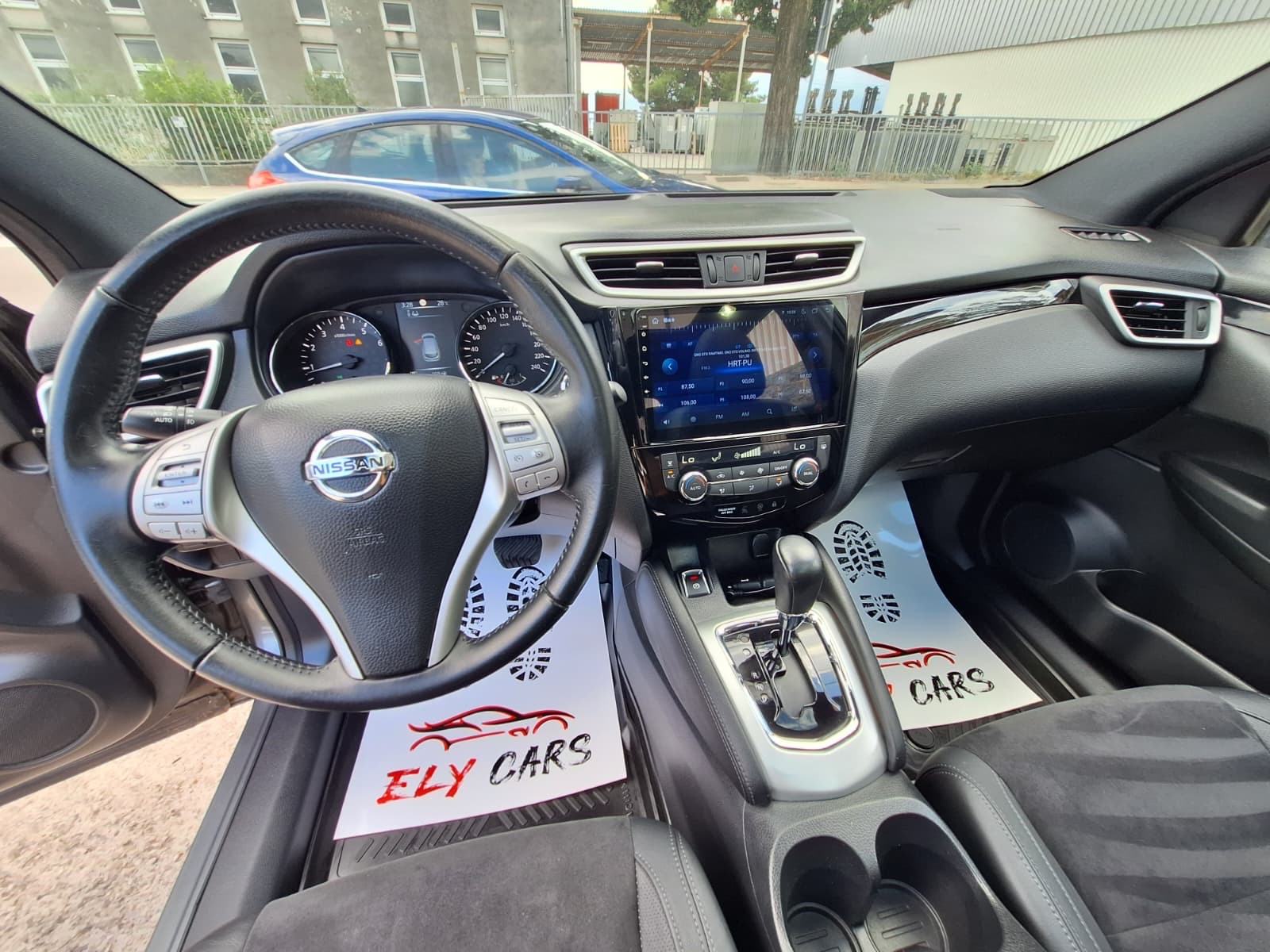 Nissan Qashqai 1,2 DIG-T automatik(PANORAMA/ALKANTARA/PARKING KAMERA, fotografija 14