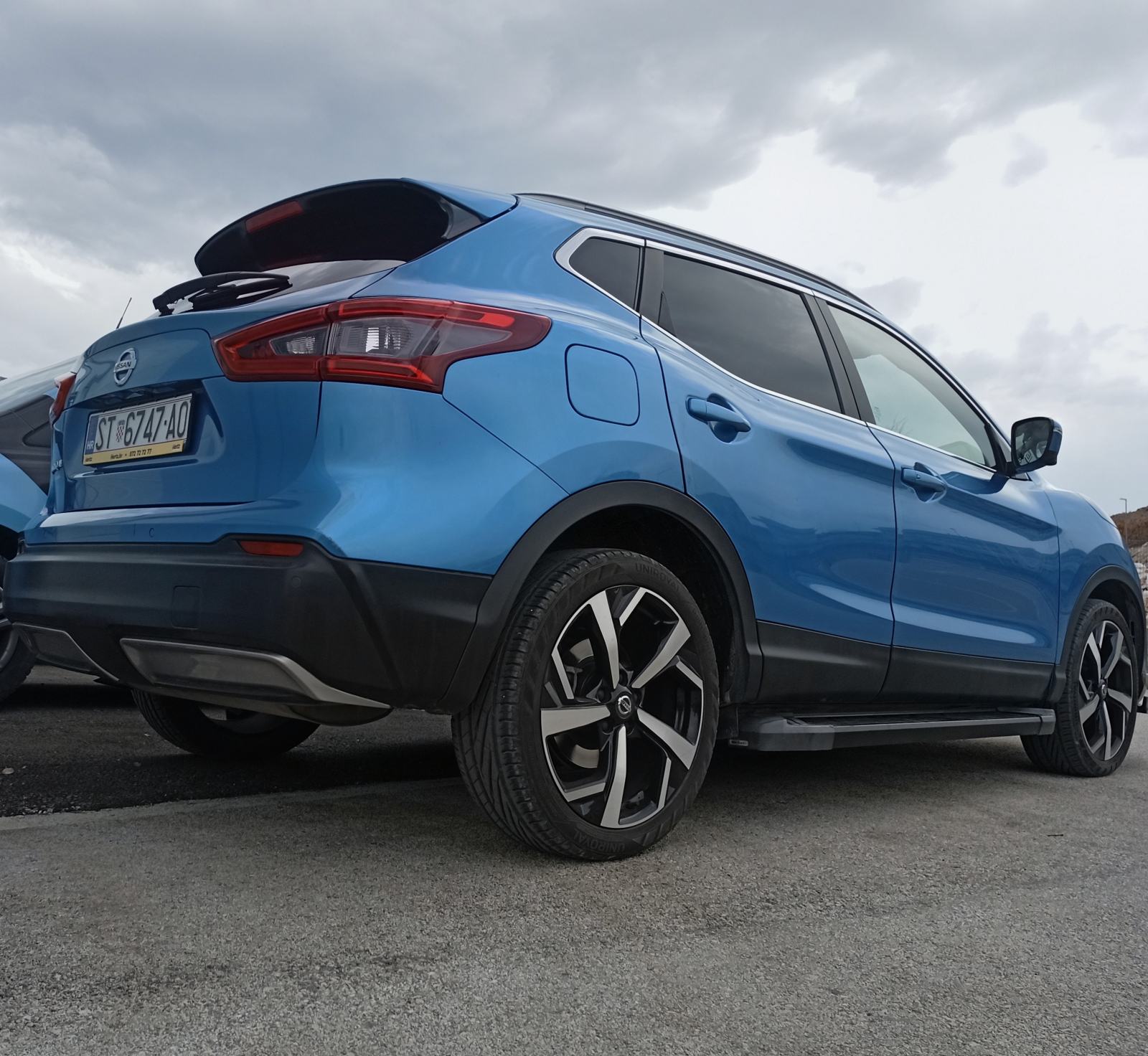 Nissan Qashqai 1,2 DIG-T,Hr ,reg.4/2027,Set kvačila, novi akumulator, fotografija 2