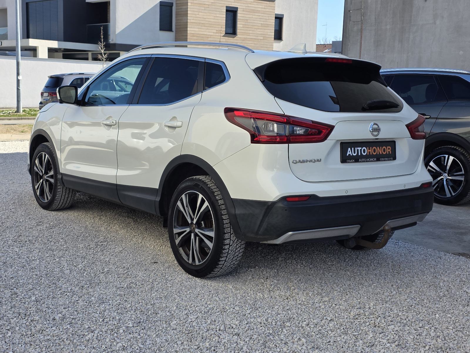 Nissan Qashqai Kamera 360° LED Panorama Servisna Jamstvo 12 mj, fotografija 7