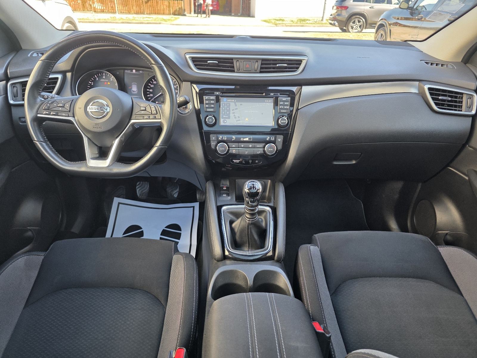 Nissan Qashqai Kamera 360° LED Panorama Servisna Jamstvo 12 mj, fotografija 11