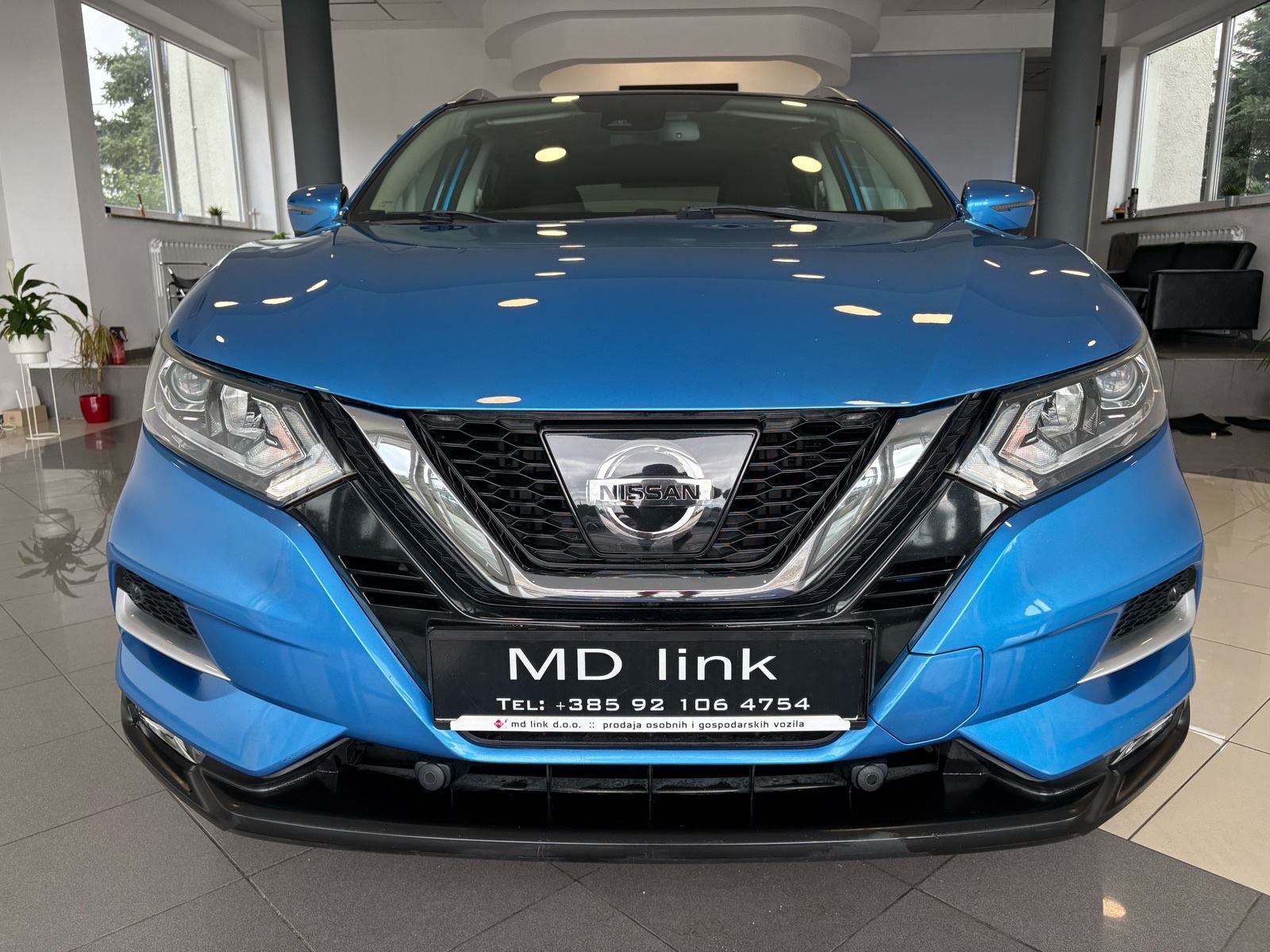 Nissan Qashqai 1,2 DIG-T N-Connecta, fotografija 2