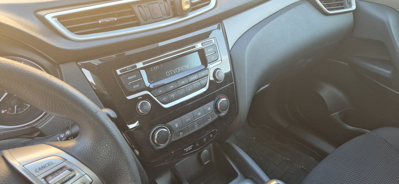Nissan Qashqai 1,2 DIG-T, fotografija 7